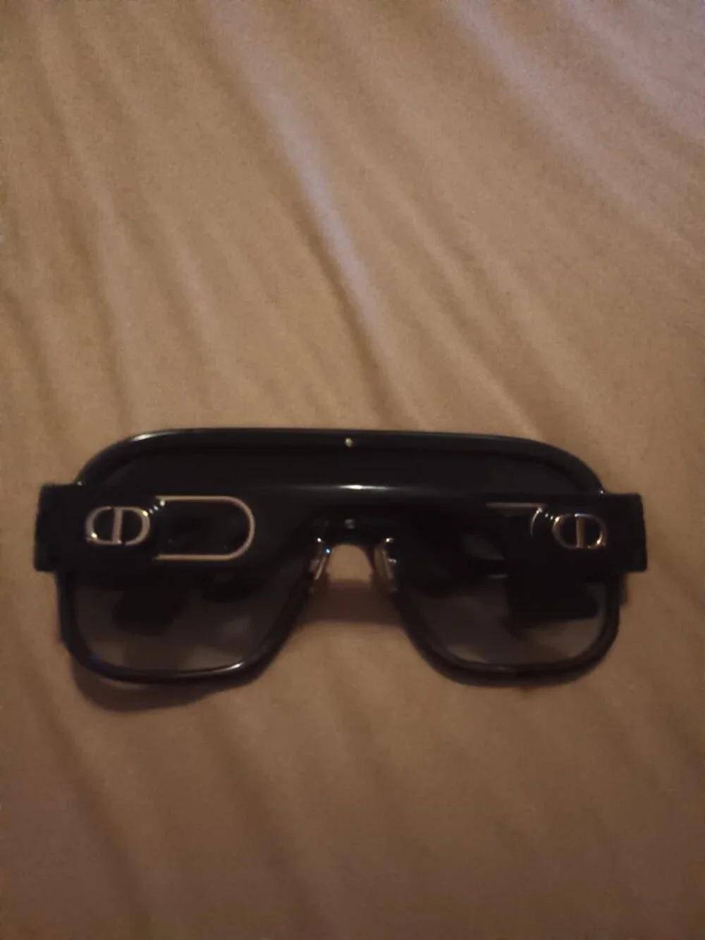 Dior - Picture 2 of 3